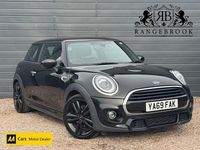 Usado Mini Cooper Hatch 2019 Negro Utilitario
