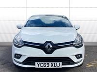 Used Renault Clio IV Iconic 90 HP (66 kW) 2019 White Hatchback