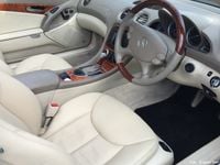 Usado Mercedes SL500 306 HP (225 kW) 2004 Cabrios