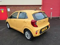Used Kia Picanto 67 HP (49 kW) 2021 Yellow Hatchback