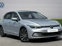 Used VW Golf VIII Edition 147 HP (108 kW) 2023 Silver Hatchback