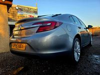 Used Vauxhall Insignia Design Edition 163 HP (119 kW) 2015 Silver Hatchback