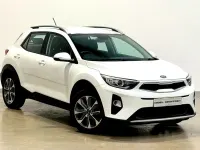Used Kia Stonic 100 HP (73 kW) 2019 White SUV