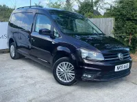 Usado VW Caddy Maxi S 2019 Roxo Monovolume