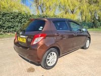 Used Toyota Yaris 2013 Brown Hatchback