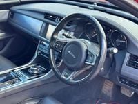 Used Jaguar XF Sportbrake R-Sport 240 HP (176 kW) 2018 Red Estate