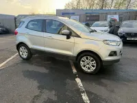 Używany Ford Ecosport Zetec 112 KM (82 kW) 2015 Srebrny SUV