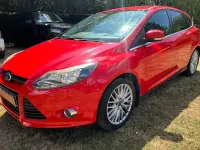 Used Ford Focus Zetec 101 HP (74 kW) 2013 Red Hatchback