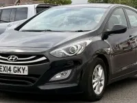 Begagnad Hyundai i30 Active 100 HK (73 kW) 2014 Svart Halvkombi