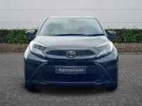Used Toyota Aygo X PURE 72 HP (52 kW) 2024 Black SUV