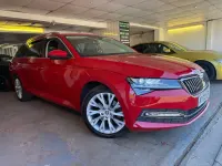 Gebraucht Skoda Superb SE L 150 PS (110 kW) 2020 Rot Kombi