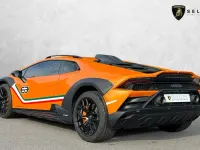 Used Lamborghini Huracán 610 HP (448 kW) 2023 Orange Coupe