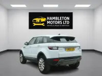 Used Land Rover Range Rover evoque SE 2018 White Estate