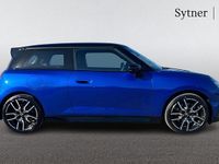 Usado Mini Cooper Hatch 133 kW (181 HP) 2025 Azul Citadino