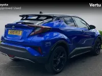 Second-hand Toyota C-HR 122 CP (89 kW) 2019 Albastru SUV