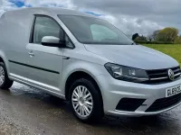 Używany VW Caddy Trendline 102 KM (75 kW) 2019 Srebrny Minivan