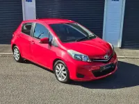 Used Toyota Yaris 2013 Red Hatchback