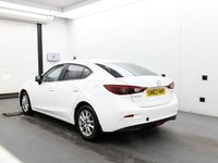 Begagnad Mazda 3 165 HK (121 kW) 2014 Vit Sedan