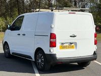 Second-hand Peugeot Expert 2018 Alb Van
