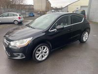 Begagnad Citroën DS4 135 HK (99 kW) 2015 Svart Halvkombi