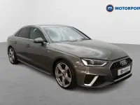 Begagnad Audi A4 S-Line 2023 Grå Sedan