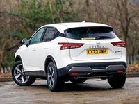 Used Nissan Qashqai N-Connecta 190 HP (139 kW) 2023 White SUV