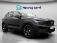 Begagnad Volvo XC40 Plus 197 HK (144 kW) 2022 Svart SUV