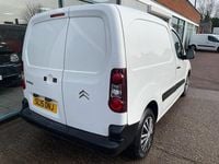 Used Citroën Berlingo 75 HP (55 kW) 2015 White MPV