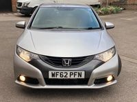 Używany Honda Civic ES 150 KM (110 kW) 2012 Srebrny Hatchback