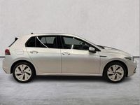 Second-hand VW Golf VIII Style 147 CP (108 kW) 2020 Argintiu Hatchback