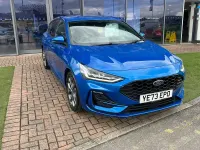 Used Ford Focus ST-Line 2023 Desert island blue Hatchback