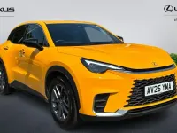Used Lexus LBX 136 HP (100 kW) 2025 Yellow SUV