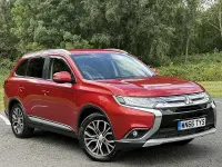 Used Mitsubishi Outlander 147 HP (108 kW) 2016 Red SUV