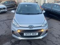 Used Hyundai i10 SE 66 HP (48 kW) 2017 Silver Hatchback