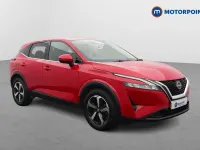 Used Nissan Qashqai N-Connecta 158 HP (116 kW) 2022 Red SUV