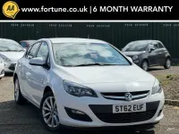 Second-hand Vauxhall Astra Active 115 CP (84 kW) 2012 Alb Hatchback