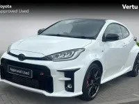 Used Toyota Yaris 261 HP (191 kW) 2021 White Hatchback