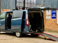 Usado Ford Tourneo Custom Sport 2018 Azul Van