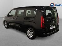 Used Vauxhall Combo Design Edition 100 kW (136 HP) 2026 MPV
