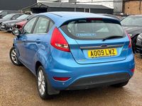 Used Ford Fiesta Zetec 94 HP (69 kW) 2009 Blue Hatchback