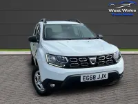 Used Dacia Duster Essentiel 114 HP (83 kW) 2019 White SUV
