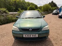 Used Vauxhall Astra Club 84 HP (61 kW) 2001 Green Hatchback