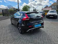 Used Volvo V40 R-Design 122 HP (89 kW) 2017 Black Hatchback