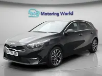 Usado Kia Ceed 158 HP (116 kW) 2022 Preto Citadino