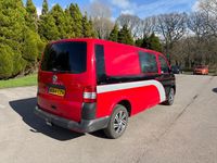 Used VW Transporter Startline 140 HP (102 kW) 2015 Red Van