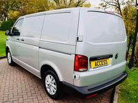 Gebraucht VW Transporter Highline 150 PS (110 kW) 2022 Silber Van
