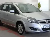 Used Vauxhall Zafira Design Edition 115 HP (84 kW) 2012 Grey MPV