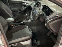 Used Ford Focus ST-Line 140 HP (102 kW) 2018 Silver Hatchback