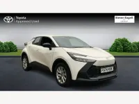 Usado Toyota C-HR 140 HP (102 kW) 2024 Branco SUV