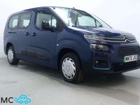 Usado Citroën e-Berlingo Feel 100 kW (136 HP) 2022 Azul Monovolume